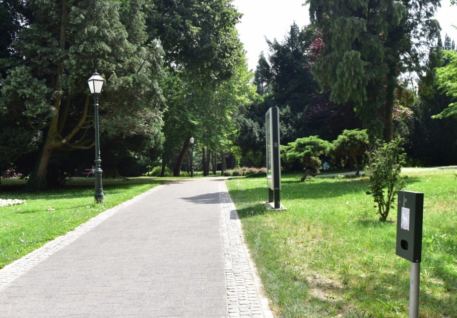 Varaždin biciklistička staza u parku